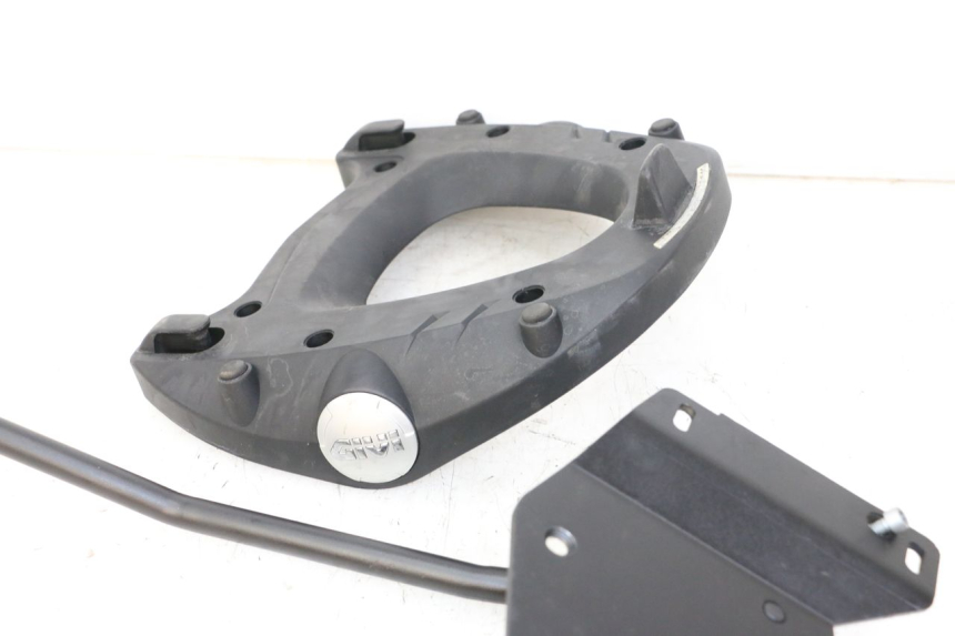 photo de GEPÄCKTRÄGER KYMCO XCITING 500 (2007 - 2010)