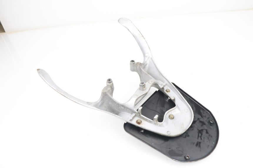 photo de GEPÄCKTRÄGER YIYING YY T POWER MAX 125 (2006 - 2016)