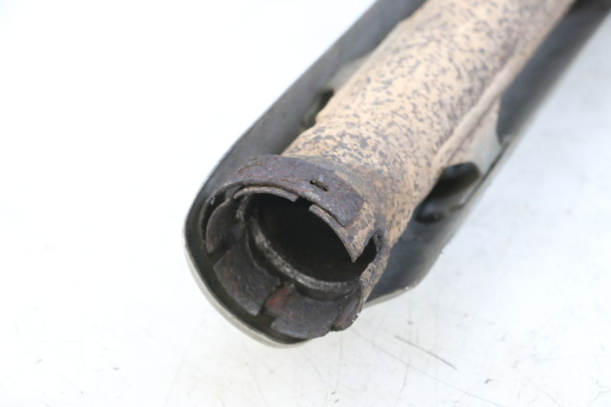 photo de RECHTSAUSPUFF SUZUKI DL V STROM 1000 (2002 - 2007) - Technische Nahaufnahme