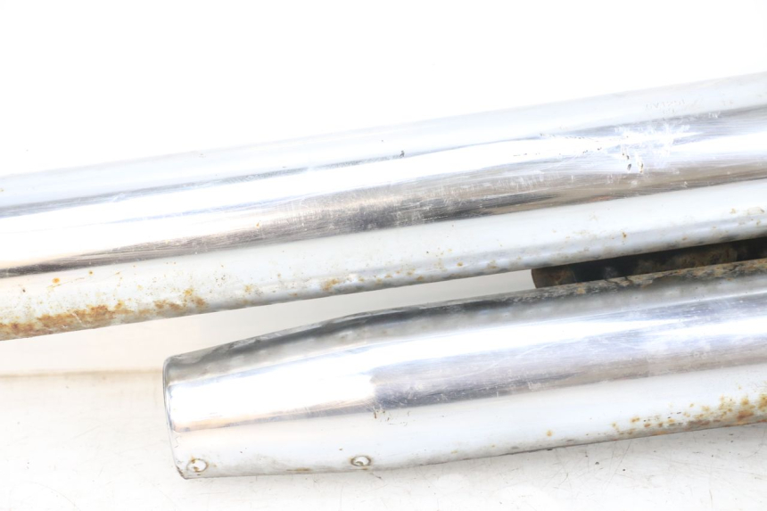 photo de AUSPUFFTOPF HYOSUNG GV AQUILA 125 (2000 - 2004) - Hauptansicht