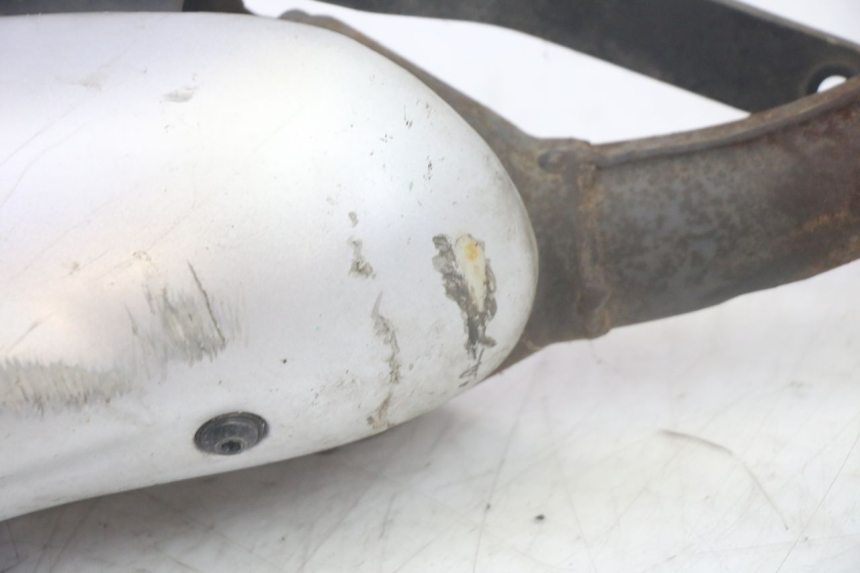 photo de AUSPUFFANLAGE PEUGEOT LUDIX 50 (2008 - 2017) - Details der Befestigungspunkte