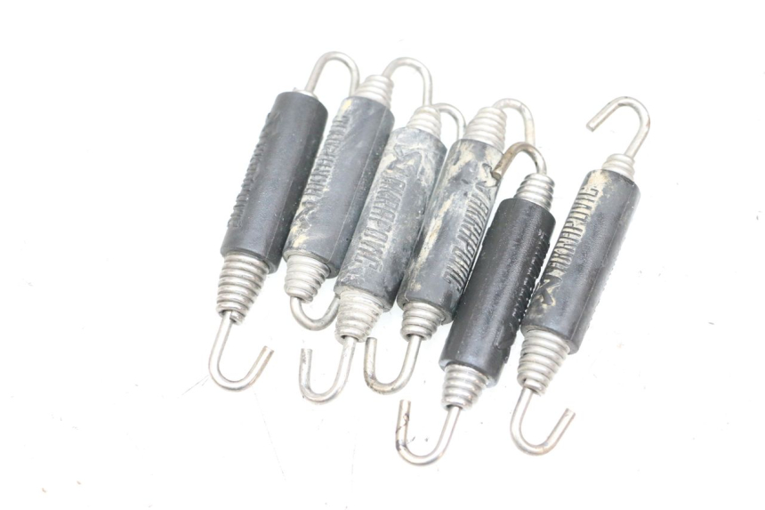 photo de AUSPUFF YAMAHA MT-07 MT07 ABS 700 (2018 - 2020) - Fokus auf die Struktur