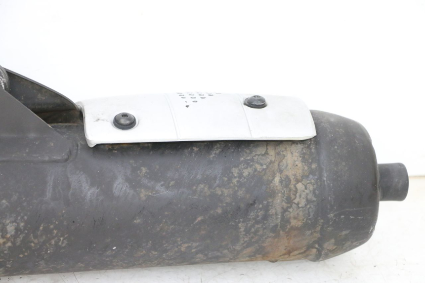 photo de AUSPUFFTOPF PIAGGIO NEW TYPHOON 50 (2018 - 2021) - Details der Befestigungspunkte