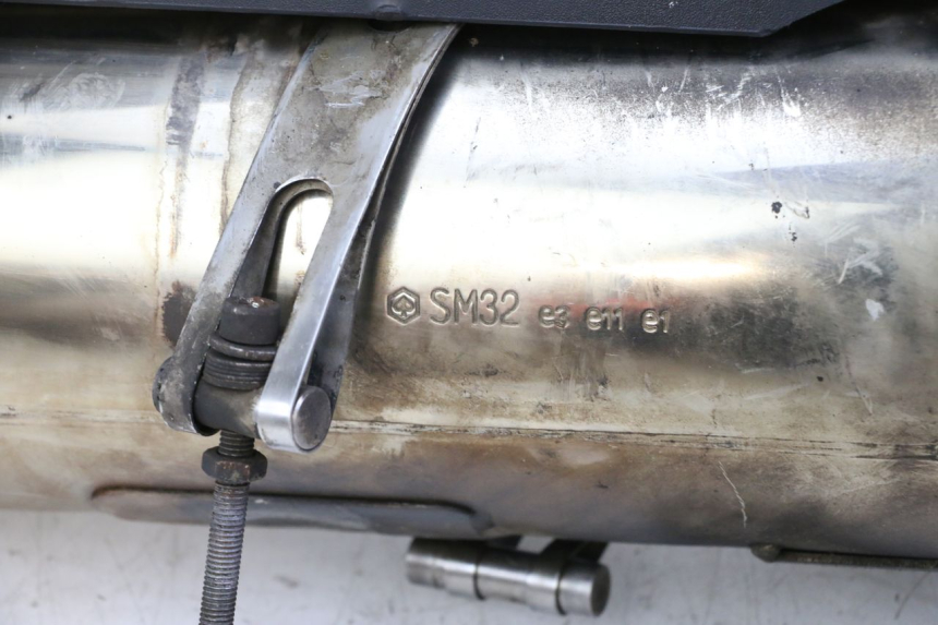 photo de AUSPUFFANLAGE PIAGGIO MP3 LT 400 (2007 - 2012)