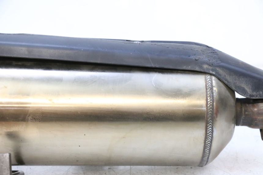 photo de AUSPUFF PEUGEOT SATELIS 125 (2013 - 2018) - Zoom auf Gebrauchszustand