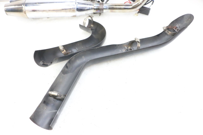 photo de AUSPUFF HARLEY DAVIDSON SPORTSTER XL CUSTOM 1200 (2003 - 2004)