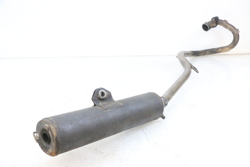 photo de AUSPUFF YAMAHA TTR 125 (2000 - 2020) - Hochauflösende Nahaufnahme