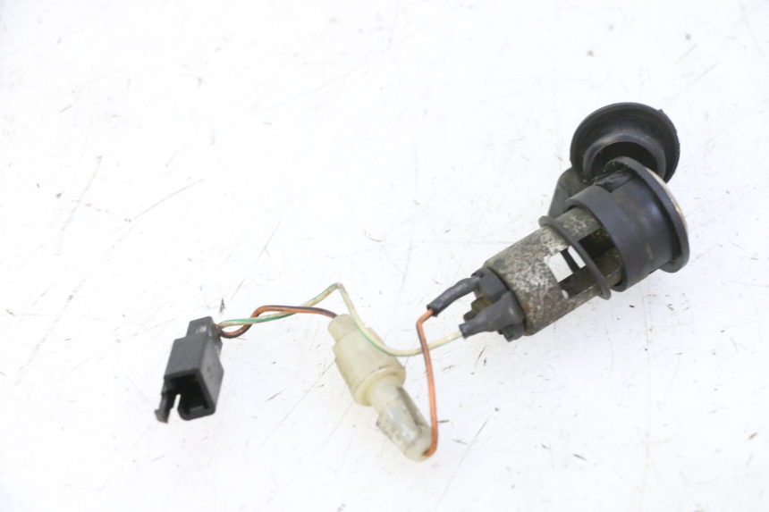 photo de ZIGARETTENANZÃœNDER KYMCO GRAND DINK 125 (2002 - 2007)