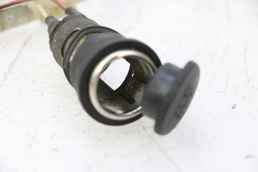 photo de ZIGARETTENANZÃœNDER KYMCO GRAND DINK 125 (2002 - 2007)