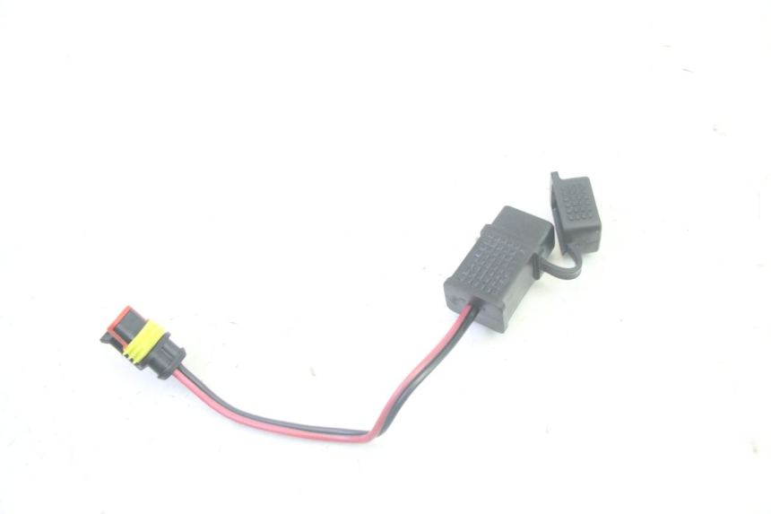 photo de ZIGARETTENANZÃœNDER PIAGGIO MP3 500 (2016 - 2018) - Zoom auf Gebrauchszustand