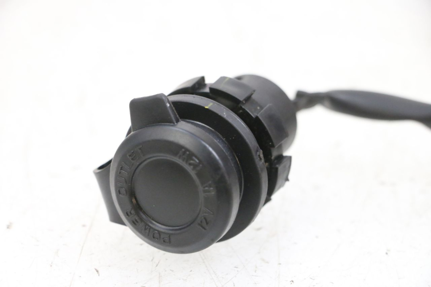 photo de ZIGARETTENANZÃœNDER YAMAHA NEO'S CORE 1 (2022 - 2026) - Zoom auf Gebrauchszustand