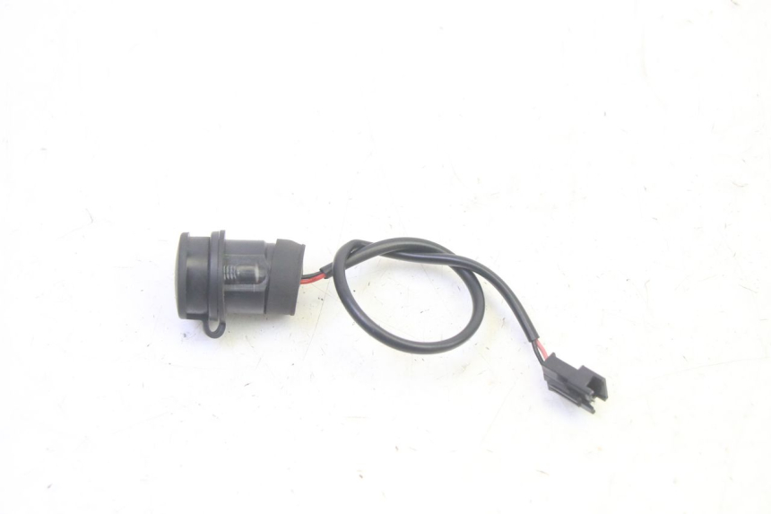 photo de ZIGARETTENANZÃœNDER EFUN PUSA 1 - Zoom auf Gebrauchszustand