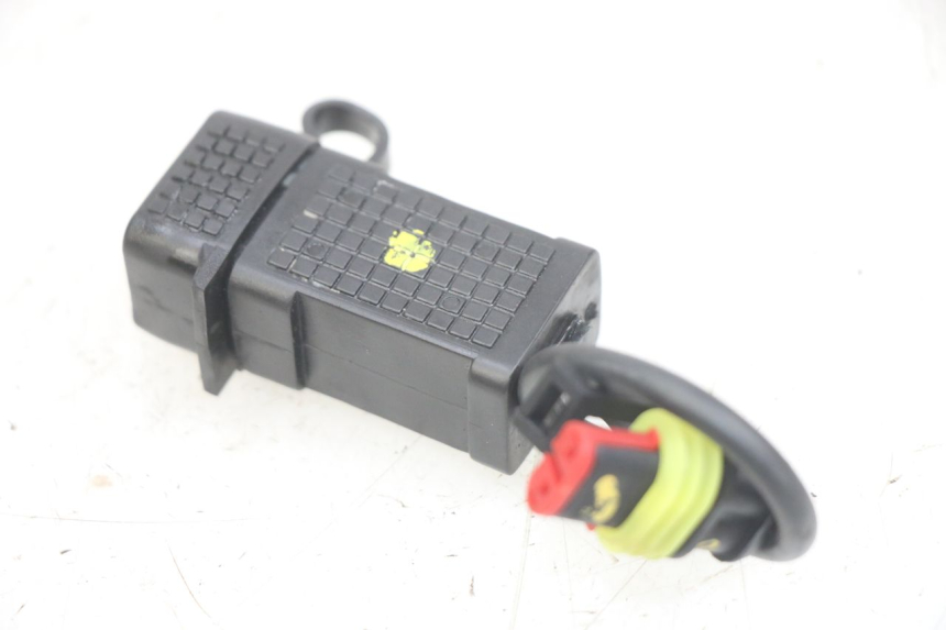 photo de ZIGARETTENANZüNDERBUCHSE APRILIA SXR 50 (2021 - 2023)