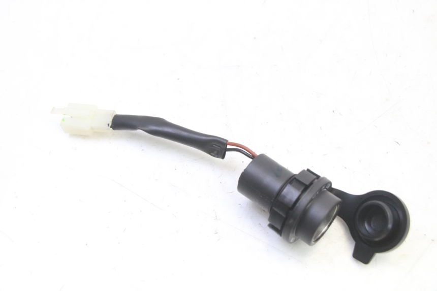 photo de ZIGARETTENANZÃœNDER YAMAHA XMAX X-MAX 125 (2021 - 2025)