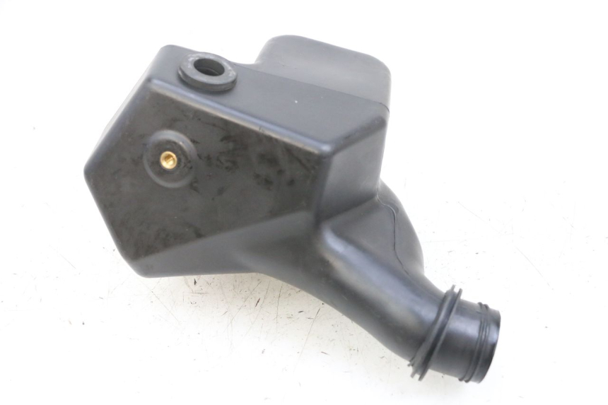 photo de SCHEIBENWASCHWASSERBEHÄLTER ADIVA AD3 300 (2014 - 2020) - Alternative Perspektive