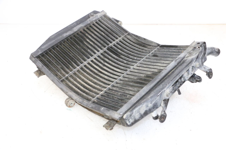 photo de KÜHLER YAMAHA FJR ABS 1300 (2006 - 2012) - Details der Befestigungspunkte