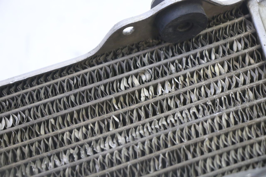 photo de KÜHLER LINKS YAMAHA YZ 125 (1998 - 2005)