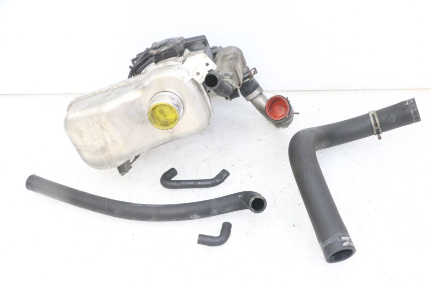 photo de KÜHLER PEUGEOT SATELIS COMPRESSOR K15 125 (2006 - 2009)