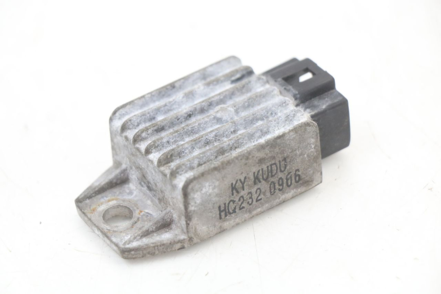 photo de REGLER LICHTMASCHINE KYMCO AGILITY PREMIUM 50 (2007 - 2010)