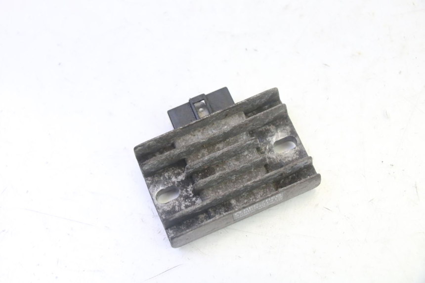 photo de REGLER LICHTMASCHINE HYOSUNG GV AQUILA 125 (2000 - 2004)