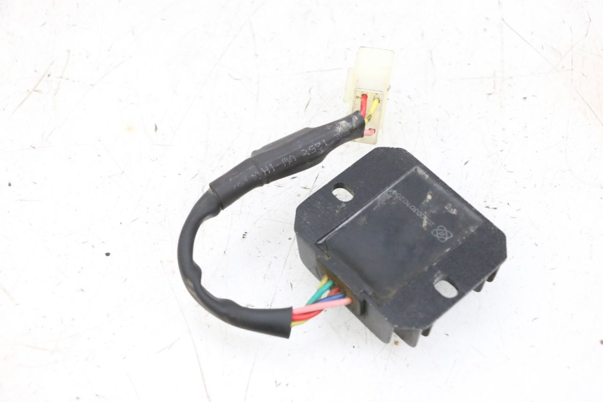 photo de REGLER LICHTMASCHINE MAG POWER BOMBERS 4T 50 (2016 - 2026) - Zoom auf Gebrauchszustand