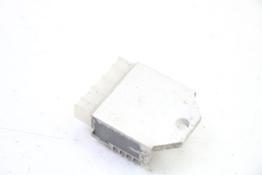 photo de SPANNUNGSREGLER MBK BOOSTER NEXT GENERATION 50 (1995 - 1998)