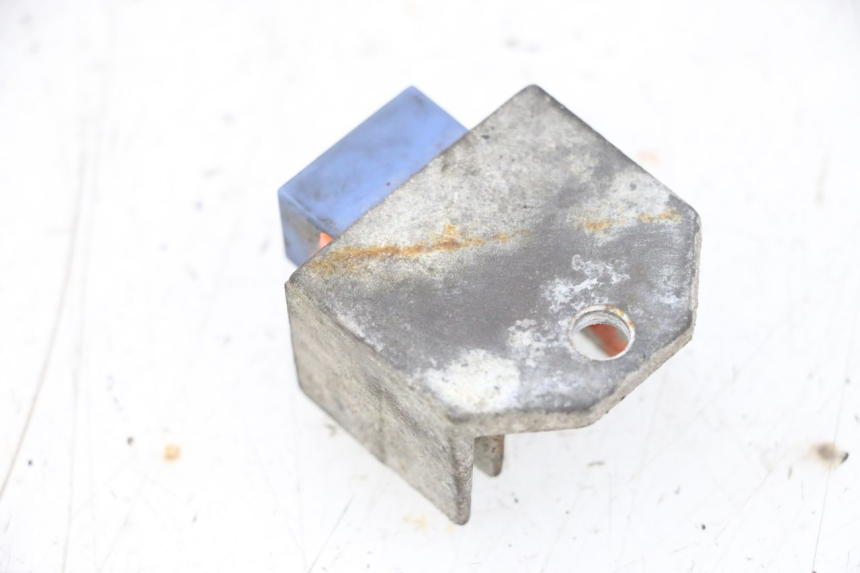 photo de REGLER LICHTMASCHINE MBK BOOSTER SPIRIT NAKED 50 (2004 - 2017) - Detailansicht des Bauteils