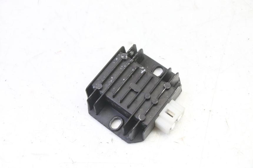 photo de REGLER LICHTMASCHINE TNT MOTOR BOSTON 4T 50 (2018 - 2025)