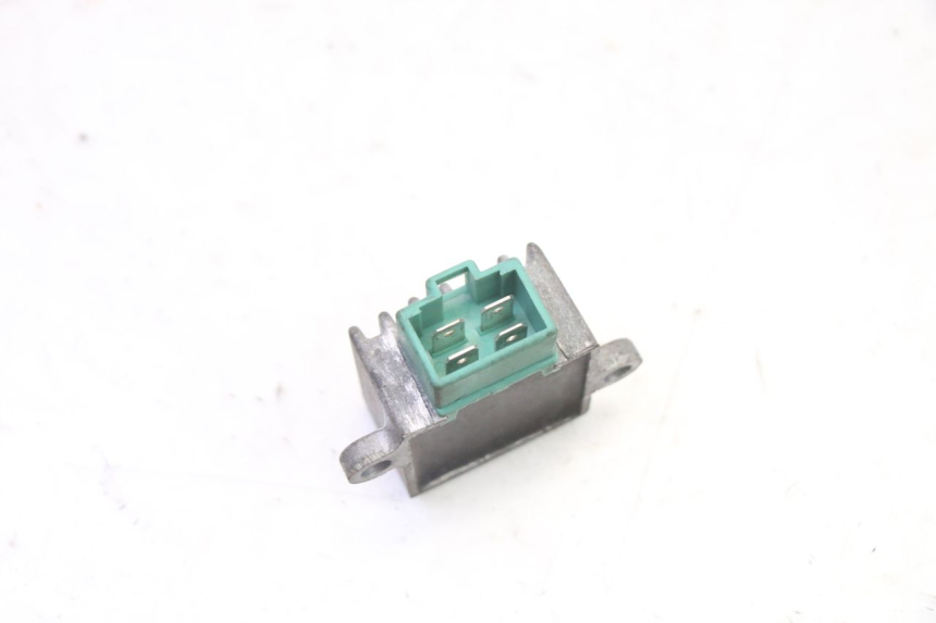 photo de REGLER LICHTMASCHINE YAMAHA BW'S 100 (1999 - 2002)