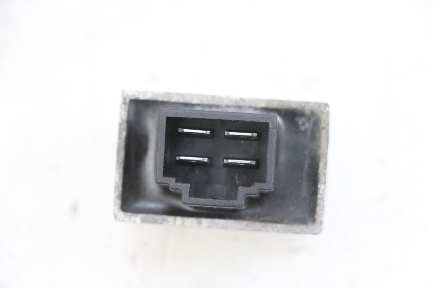 photo de LICHTMASCHINENREGLER YAMAHA BW'S EASY 50 (2013 - 2016) - Zoom auf Gebrauchszustand