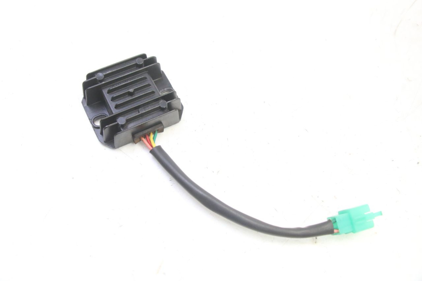 photo de SPANNUNGSREGLER ORCAL CAVARO 4T 50 (2019 - 2023)
