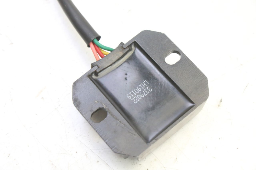 photo de SPANNUNGSREGLER ORCAL CAVARO 4T 50 (2019 - 2023)