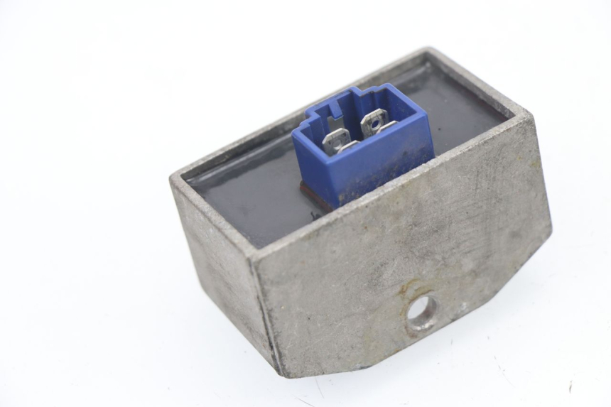 photo de REGLER LICHTMASCHINE HONDA CBF 125 (2009 - 2015)