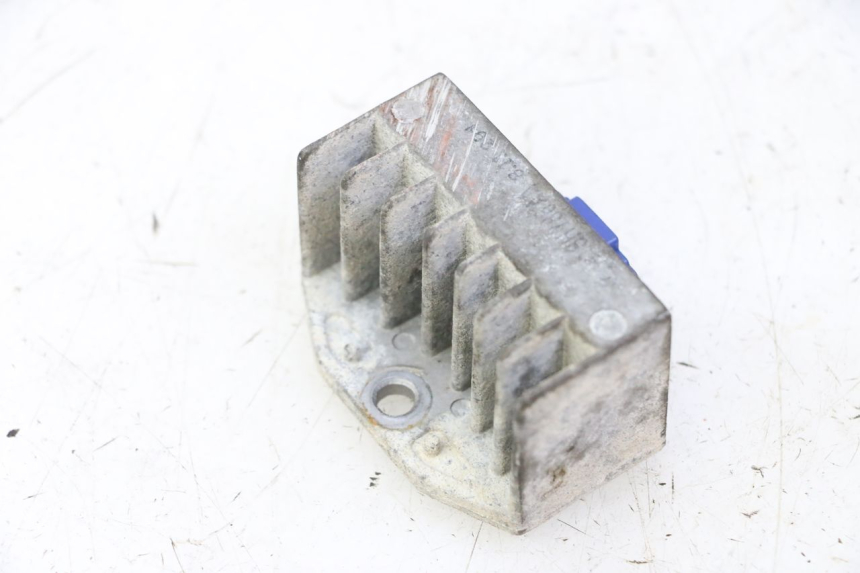 photo de REGLER LICHTMASCHINE HONDA CBF 125 (2009 - 2015)