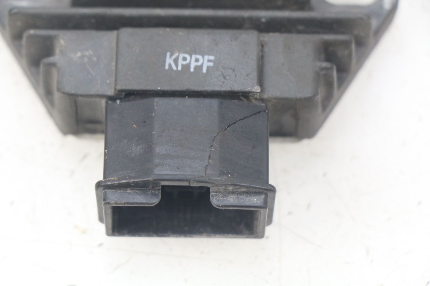photo de REGLER LICHTMASCHINE HONDA CBR R 125 (2003 - 2006)
