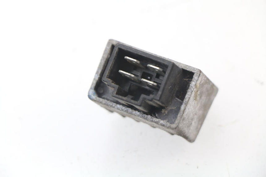 photo de REGLER LICHTMASCHINE HONDA CG 125 (1996 - 1998)