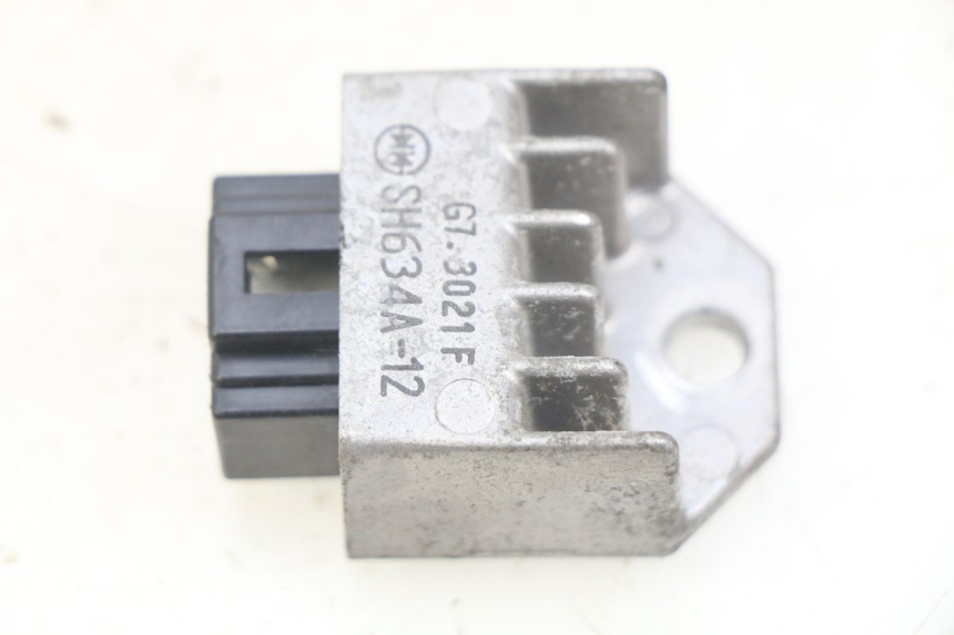 photo de LICHTMASCHINENREGLER PEUGEOT CITYSTAR 2T 50 (2018 - 2021)