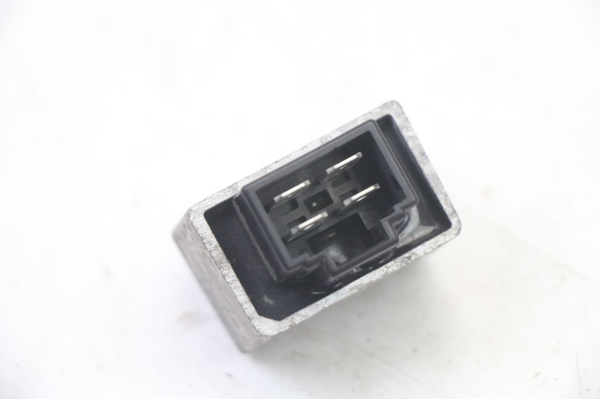 photo de LICHTMASCHINENREGLER PEUGEOT CITYSTAR 2T 50 (2018 - 2021)