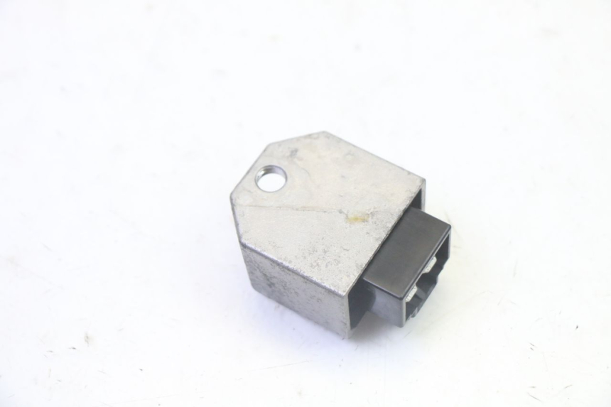 photo de SPANNUNGSREGLER PEUGEOT CITYSTAR 50 (2013 - 2017)