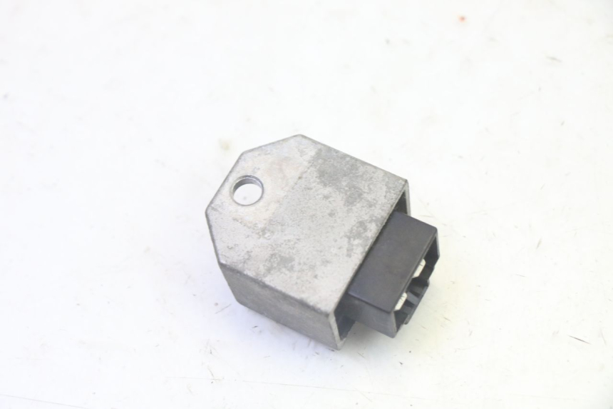 photo de SPANNUNGSREGLER PEUGEOT CITYSTAR 50 (2013 - 2017)