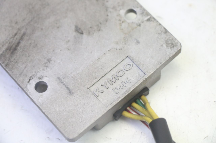 photo de LICHTMASCHINENREGLER KYMCO DINK STREET 125 (2009 - 2014)