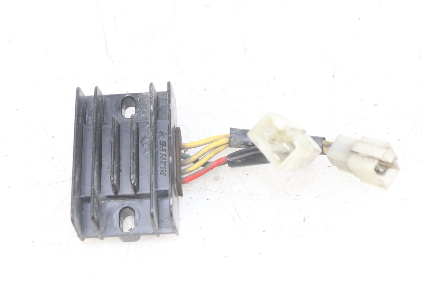 photo de SPANNUNGSREGLER PEUGEOT DJANGO 4T 50 (2014 - 2019)