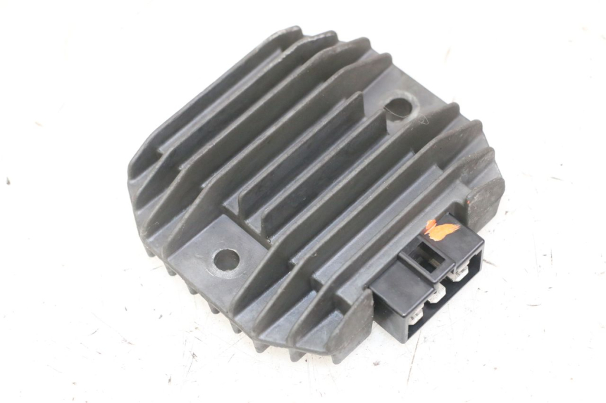 photo de REGLER LICHTMASCHINE PEUGEOT ELYSTAR 125 (2002 - 2007)