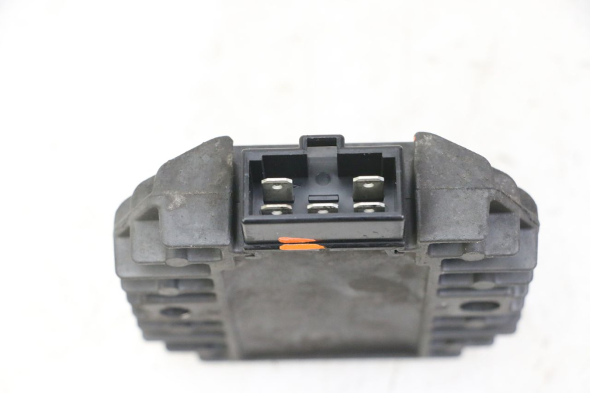 photo de REGLER LICHTMASCHINE PEUGEOT ELYSTAR 125 (2002 - 2007)