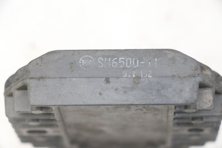 photo de REGLER LICHTMASCHINE PEUGEOT ELYSTAR 125 (2002 - 2007)