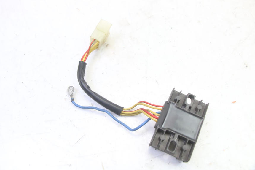 photo de REGLER LICHTMASCHINE APRILIA ETX 125 (1998 - 2002)