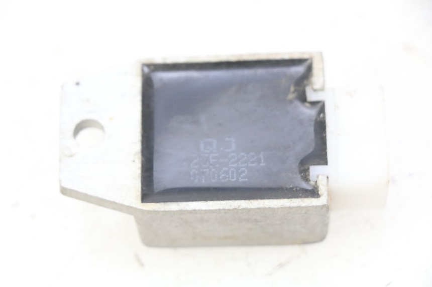 photo de SPANNUNGSREGLER KEEWAY F-ACT FACT 50 (2006 - 2011)