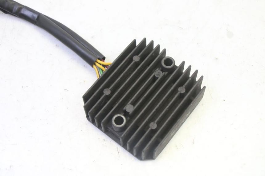 photo de LICHTMASCHINENREGLER HONDA FES S-WING SWING ABS 125 (2007 - 2015)