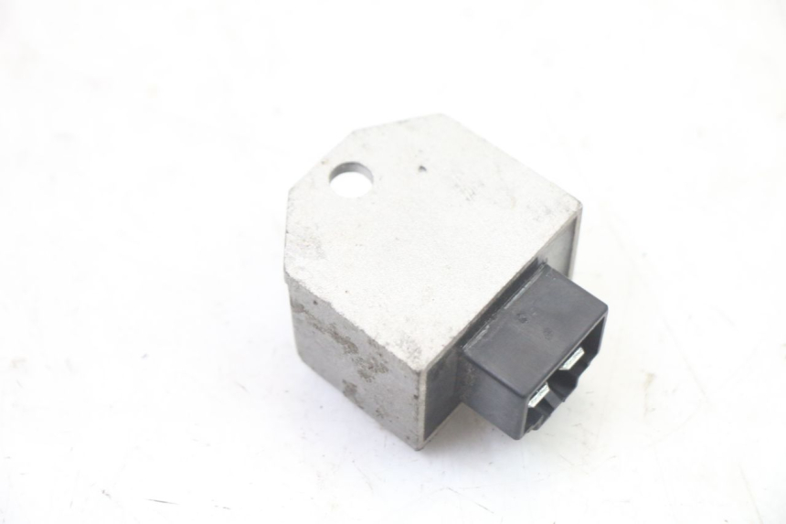 photo de REGLER LICHTMASCHINE SYM FIDDLE 125 (2008 - 2010)