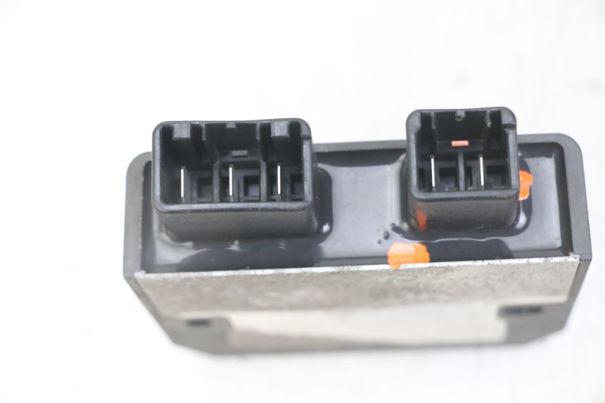 photo de REGLER LICHTMASCHINE HONDA FORZA ABS 300 (2013 - 2019)